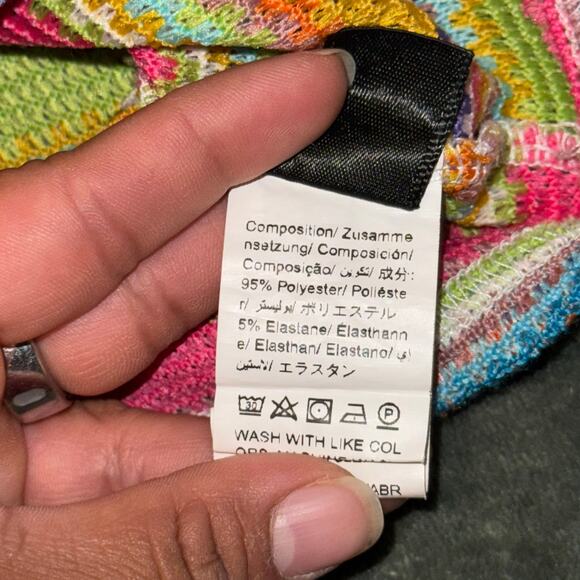 Shein Rainbow Knit Cropped Tank Top Women's Size XS Boho Summer Preppy - Picture 7 of 7